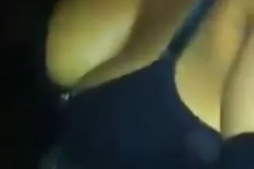 A férfi házában kamerákat szereltek fel, úrnője pedig meztelenül mászkált, anélkül, hogy tudta volna. arcra elvezes